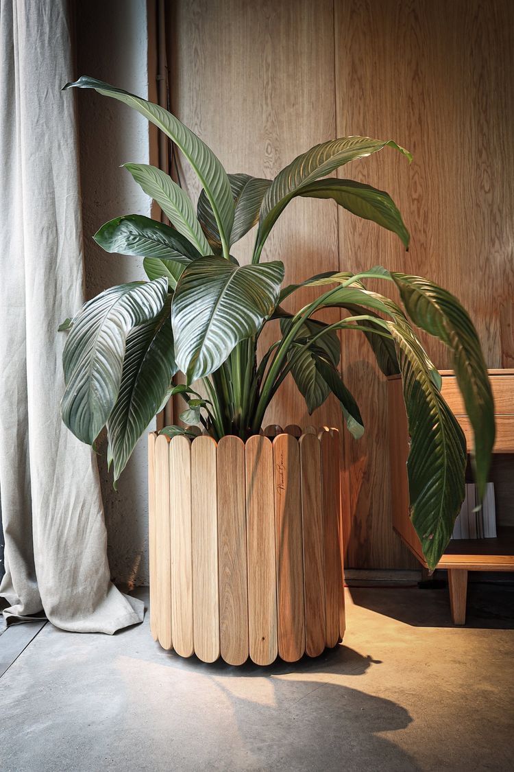 Slat Planter