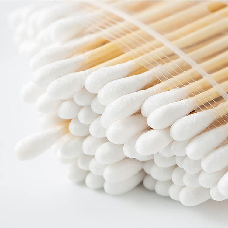 Ear buds/swabs (100)