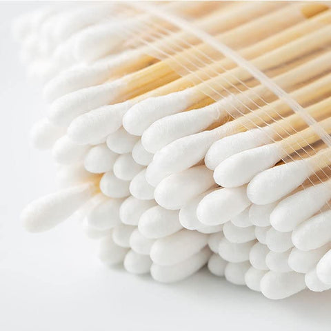 Ear buds/swabs (100)