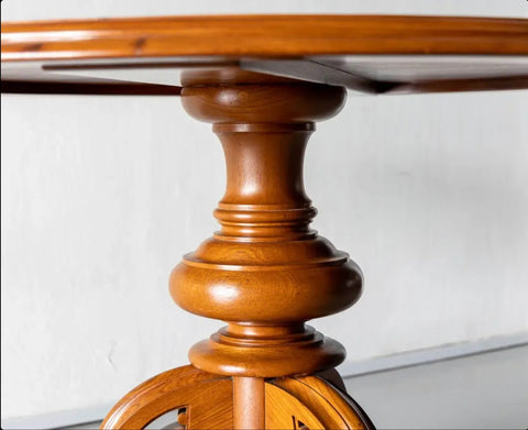 Trim Dining Table