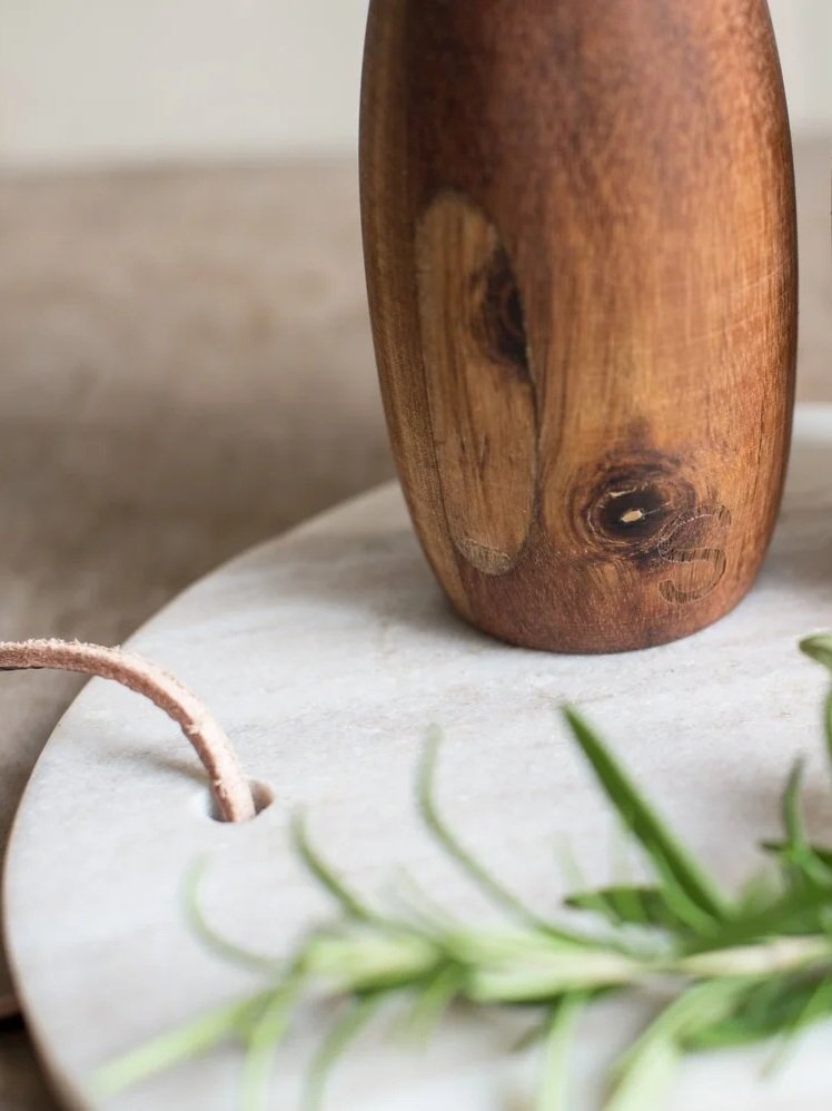 Mills (Pepper, Salt)